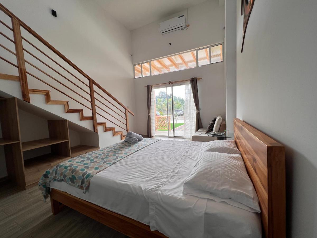 Ohana Beach Hotel Плайяс Экстерьер фото