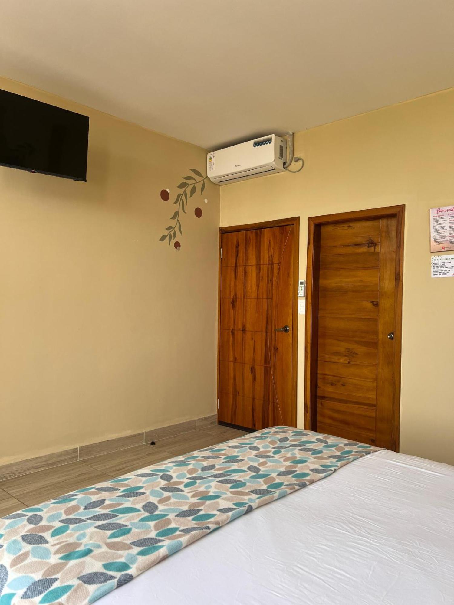 Ohana Beach Hotel Плайяс Номер фото